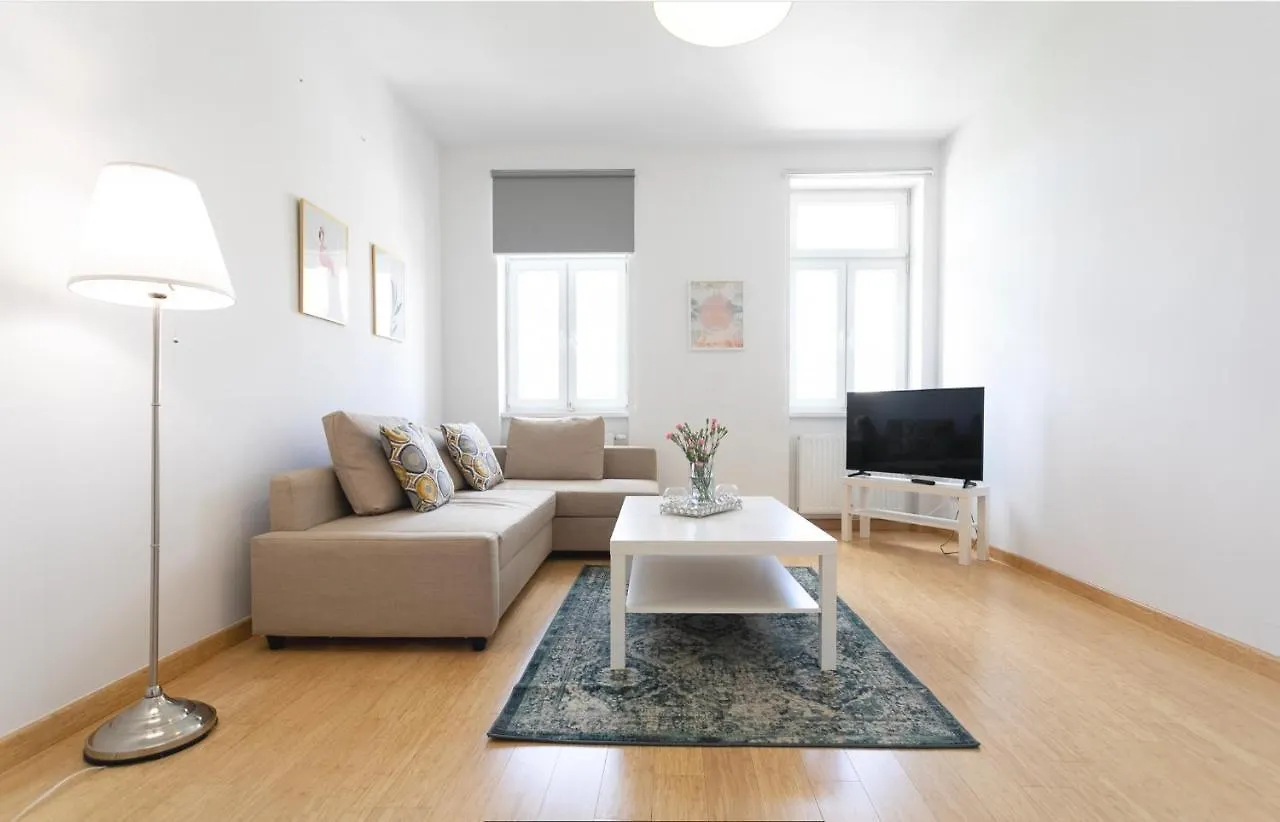 Urbaner Komfort L Lf29 Vienna 0*,  Austria